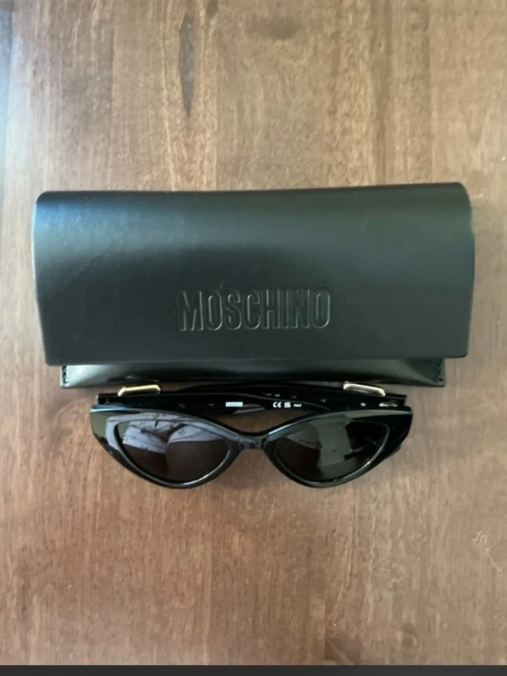 Moschino MOS142/S NWOT